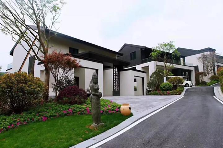 无边泳池温泉度假四川,无边泳池温泉度假游乐设施