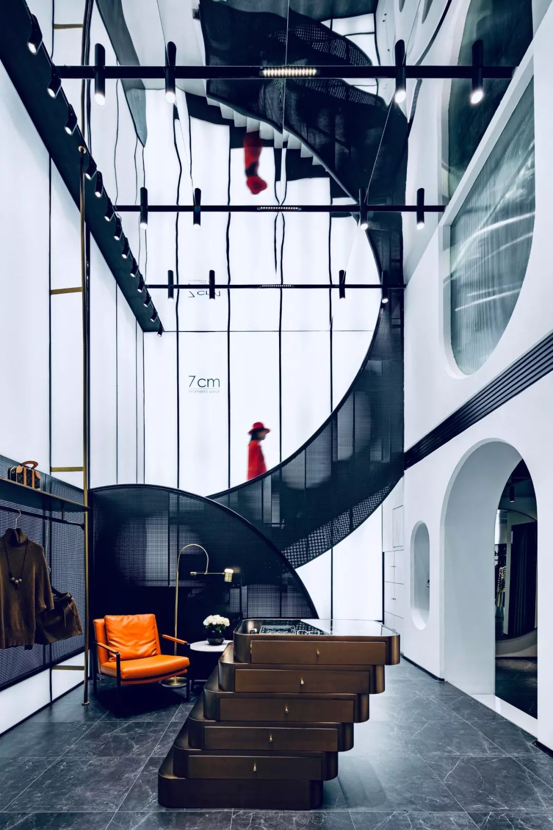 路飞女装原创设计直播,路飞设计女装