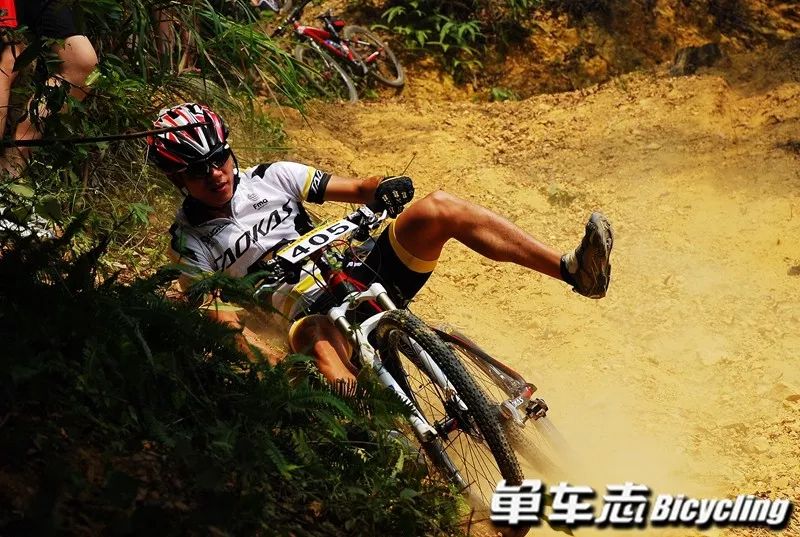 骑行受伤的视频,骑行受伤了都用什么药