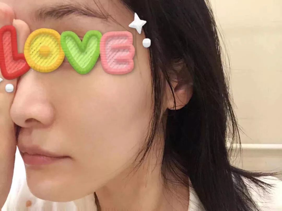 旧情再提，冷眼相对，娱乐圈小甜甜又双叒被曝婚变？