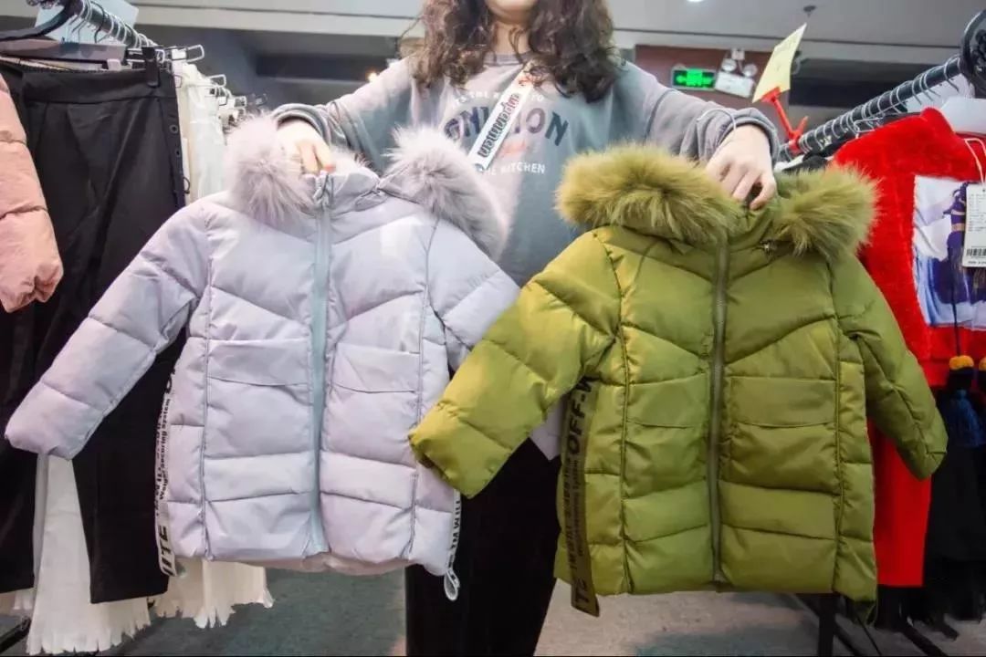 羽绒城清仓特价直播,羽绒服装清仓