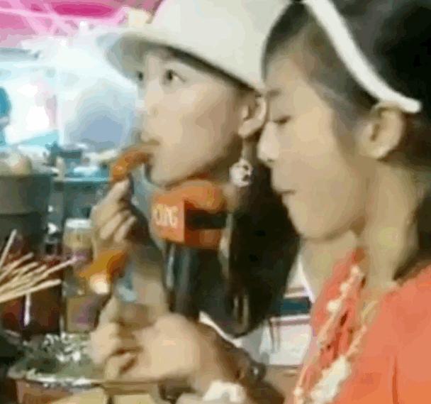 被网暴退学，被骂糊失业，初代宅男女神*局破**重生再翻红