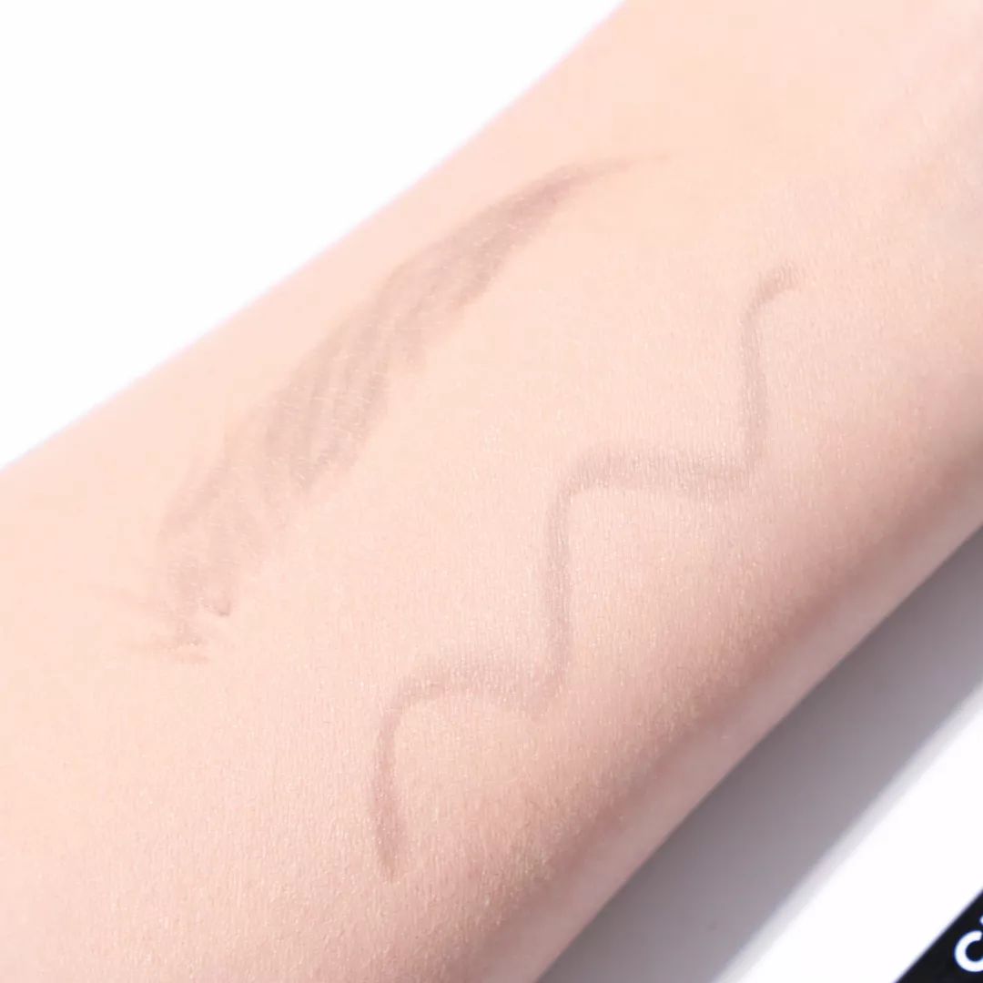 李佳琦推荐网红眉笔,网红防水眉笔