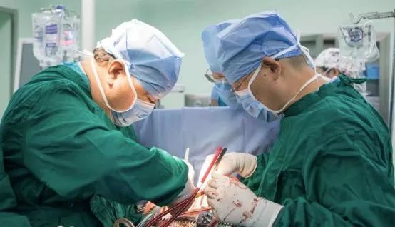 中国十大顶级心血管病专家,汤楚中心血管专家