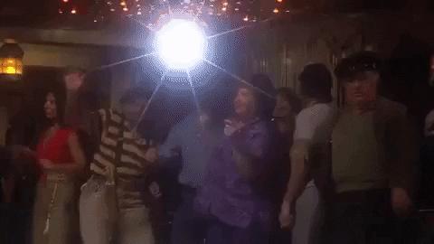 “这一年我卖闲置的钱,比我挣得都多”