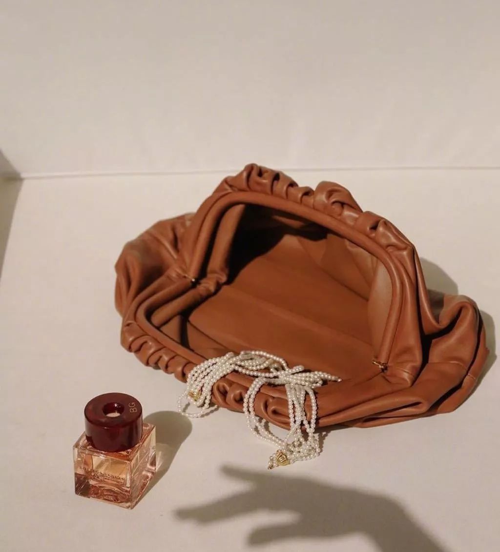 第一款包包该怎么选？这样买准没错