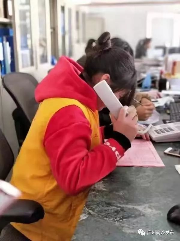 温情代购，深夜保障！南沙基层“逆行者”的身影，超暖！