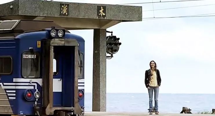 宅在家里挖掘我无限的潜能,适合宅在家看的电影风景片