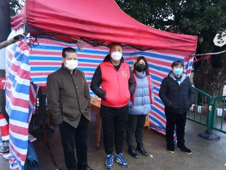 众志成城筑牢疫情防控网,织密疫情防控网用心守护这座城