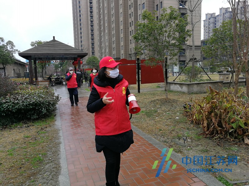 那一抹红照亮游子归家路,那一抹红惊艳了众生