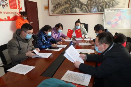 抗击疫情我们都在并肩作战,抗击疫情众志成城我们齐行动