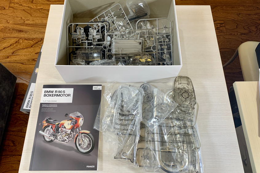 BMW摩托车模型,bmw摩托车拼装教程