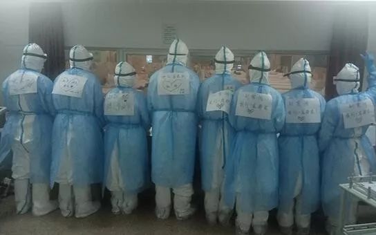 爱与温暖与我们同行,抗击疫情爱与温暖伴我们同行