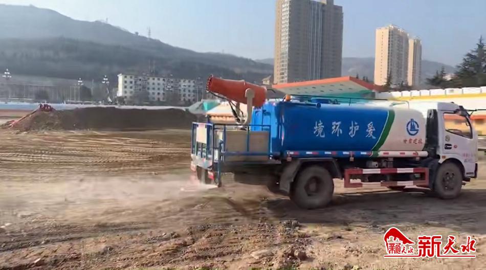 天水：南山体育场“美妆美体”正当时