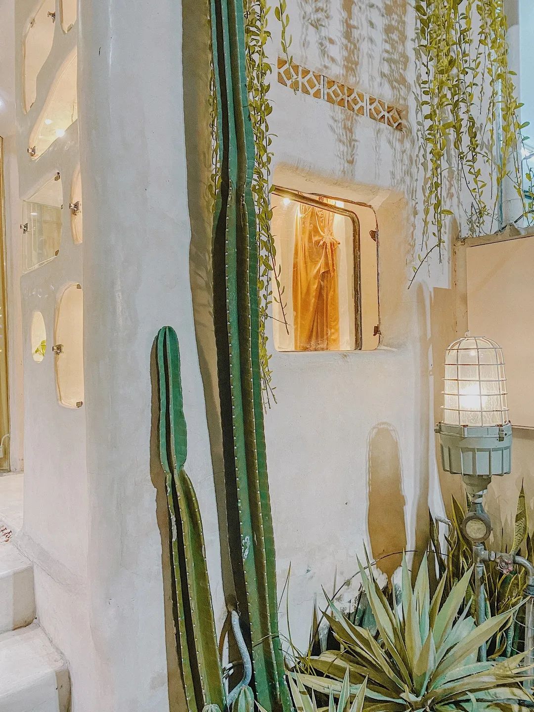 巴厘岛哪里买衣服好看女生,巴厘岛哪里可以买到便宜的衣服