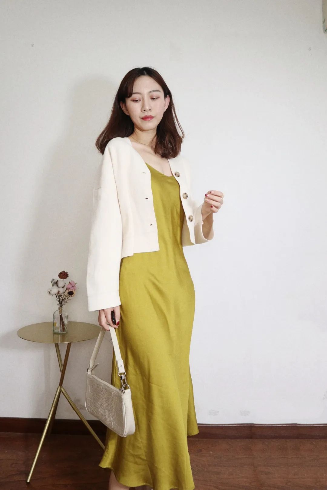 优衣库春装试穿视频,优衣库5套初秋穿搭