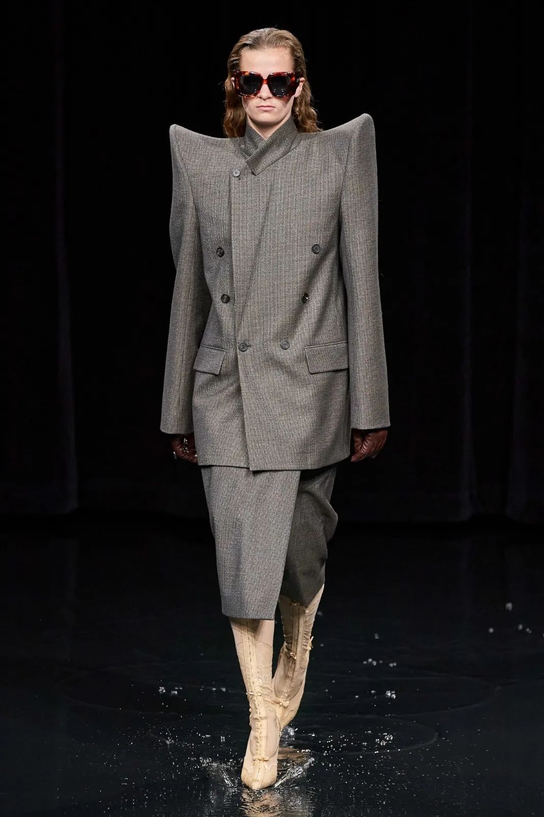 什么是巴黎时装,巴黎时装叫什么