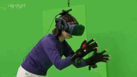 如果能拥有一次和已故亲人“重逢”的机会，你会做什么？