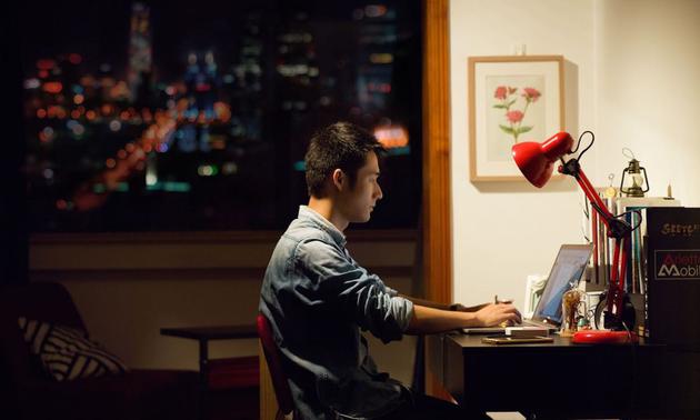 疫情下的跨职业复工：教师变主播Tony成外卖小哥