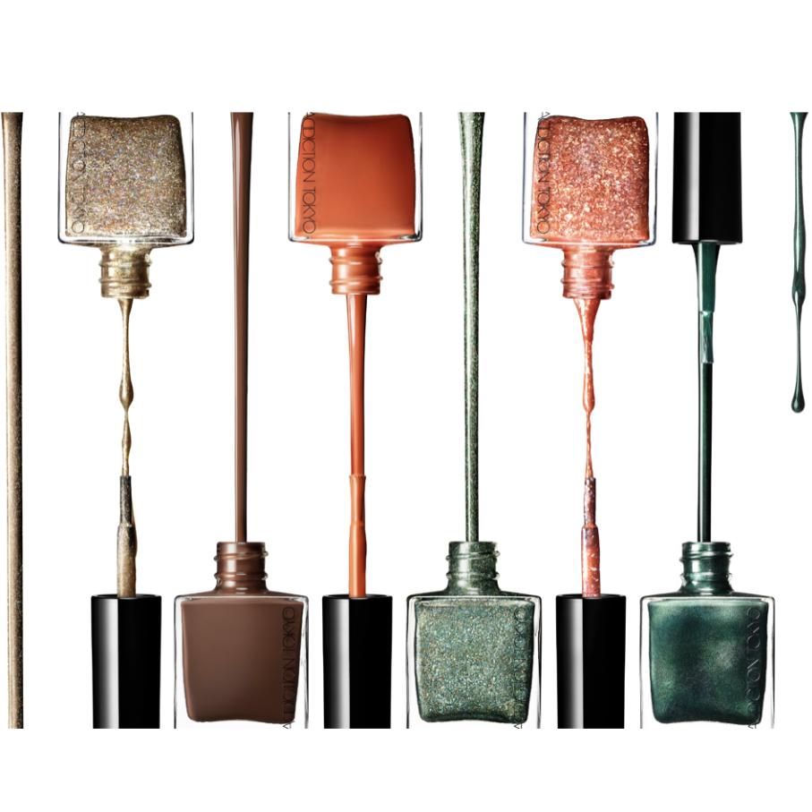 2018年王一博粉红色眼影,王一博雾蓝发同款