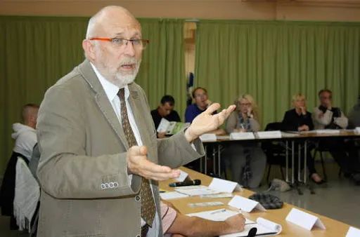 中国对默克尔马克龙的态度,默克尔马克龙最新消息