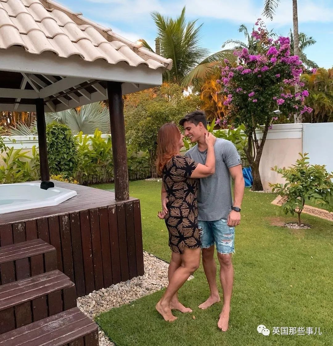 内马尔老妈和弟弟,内马尔52岁母亲近况