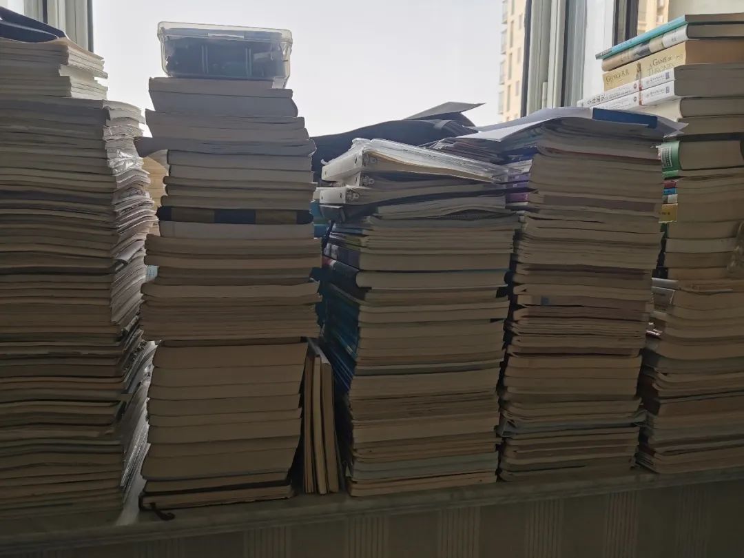 高考备考笔记本,高三一年用完了多少笔