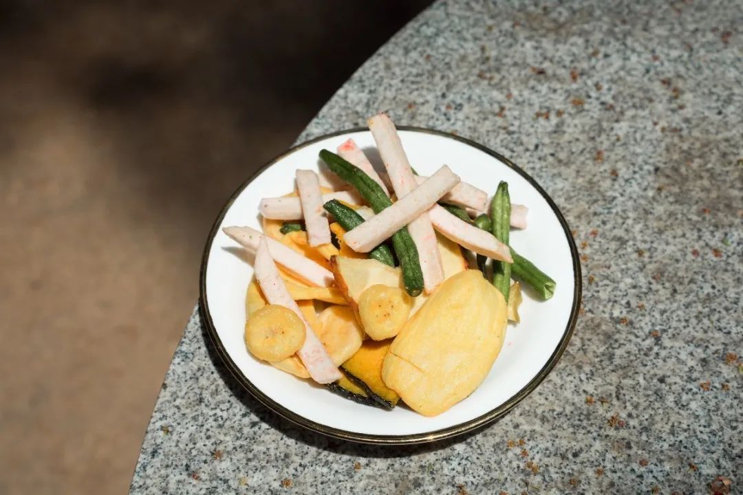 傲客市集丨李佳琦直播间五分钟脱销的果蔬片，我们这有