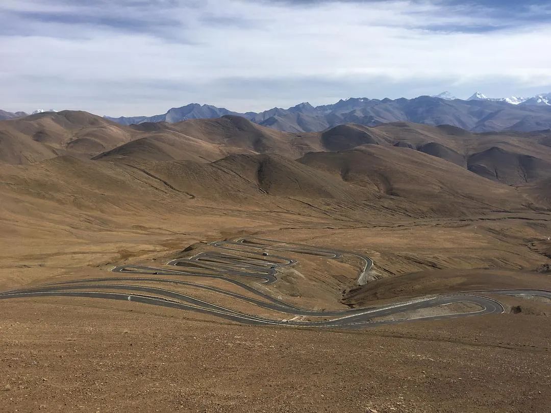 从日喀则出发珠穆朗玛峰旅游,日喀则能看到珠穆朗玛峰吗