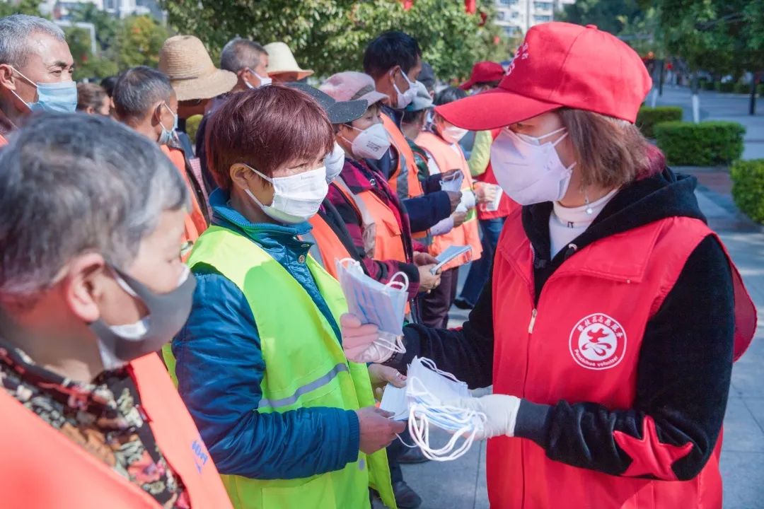 特别的感恩给特别的你！花城抗疫志愿者，快来领取“五一专属福利”