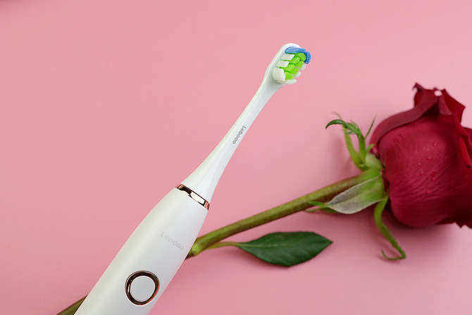 华为智选力博得智能牙刷3测评,性价比超高华为智能机