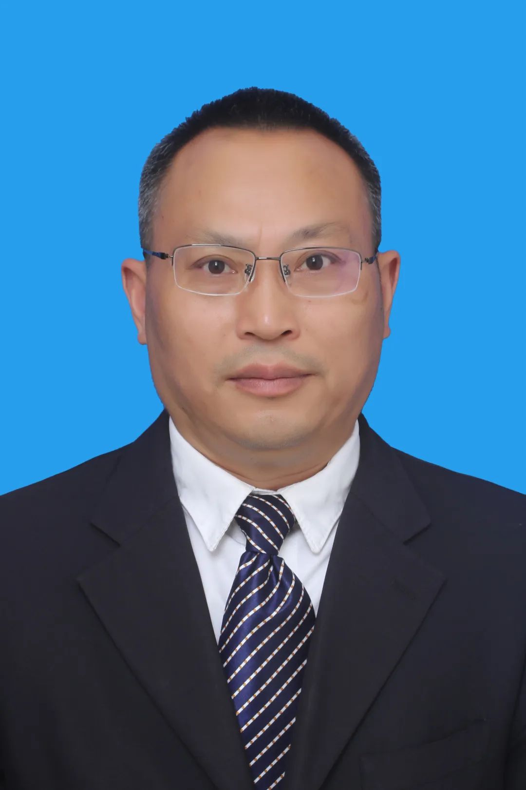 战疫示范微党课直播,坚守初心担使命讲党课简报