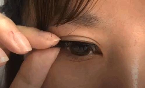 自然卷翘|比种睫毛还自然!韩国高科技假睫毛,不用胶水,一撕一贴3秒搞定,手残*党**都能秒变睫毛精