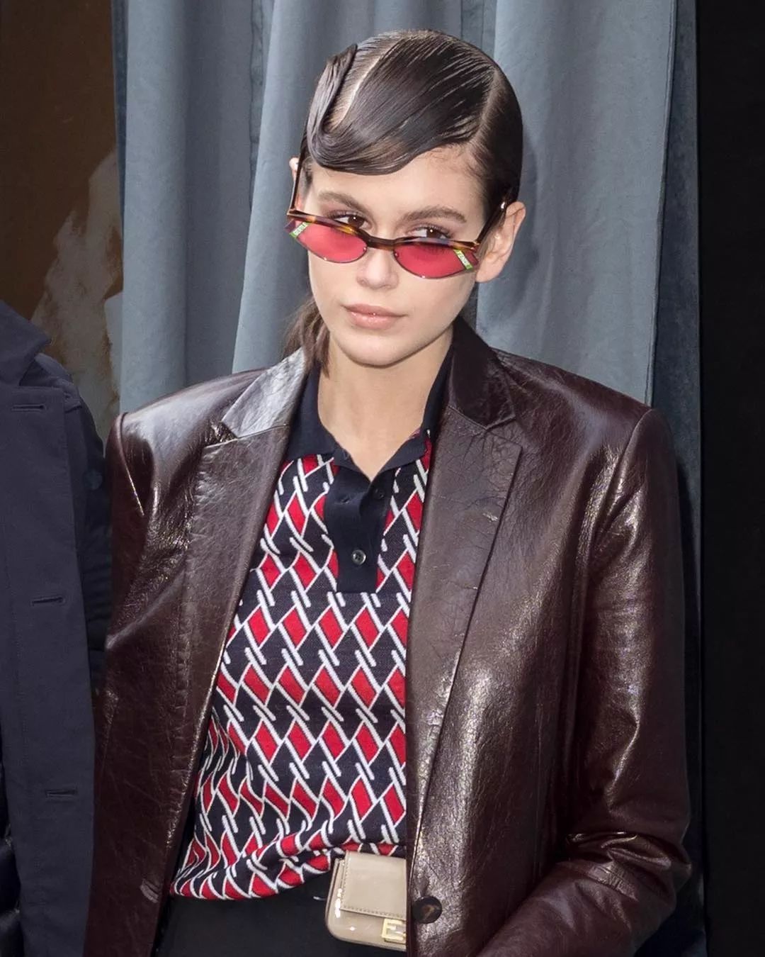 最流行的墨镜每年出一款,各大奢侈品牌墨镜同款推荐