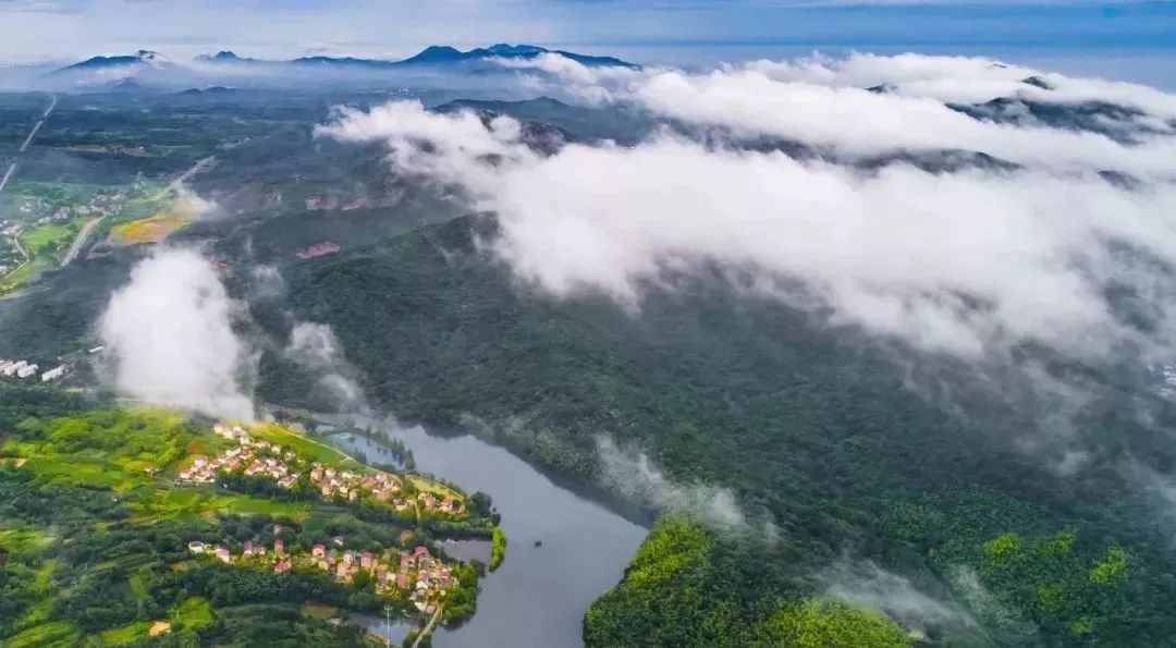 南京汤山温泉特惠套餐,南京汤山10到20元温泉攻略