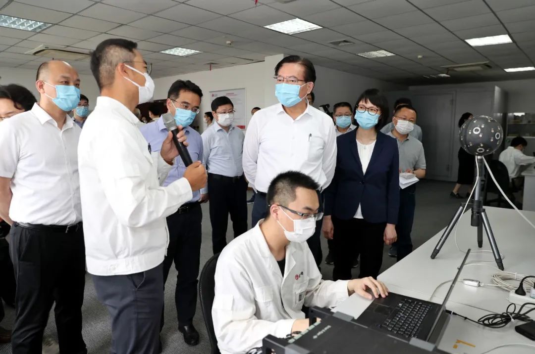 黄钦镇重大项目,黄钦检查生产