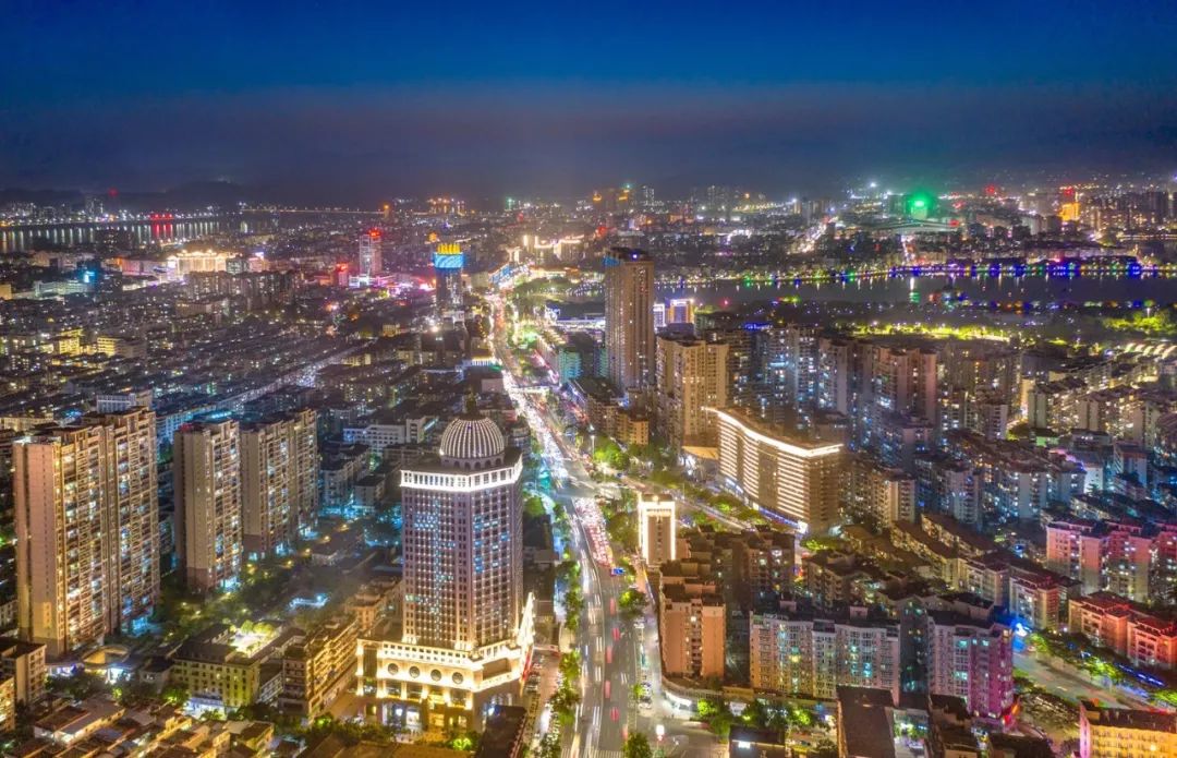 晚上去哪high?“夜猫”们的福利来了!肇庆夜消费指南正式发布!