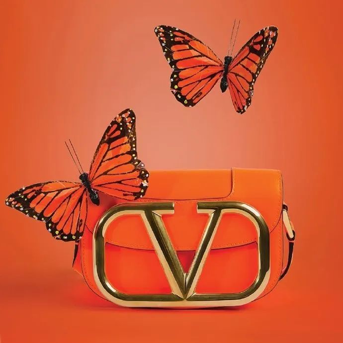 宋祖儿的包包里有什么,宋祖儿包包里面的东西