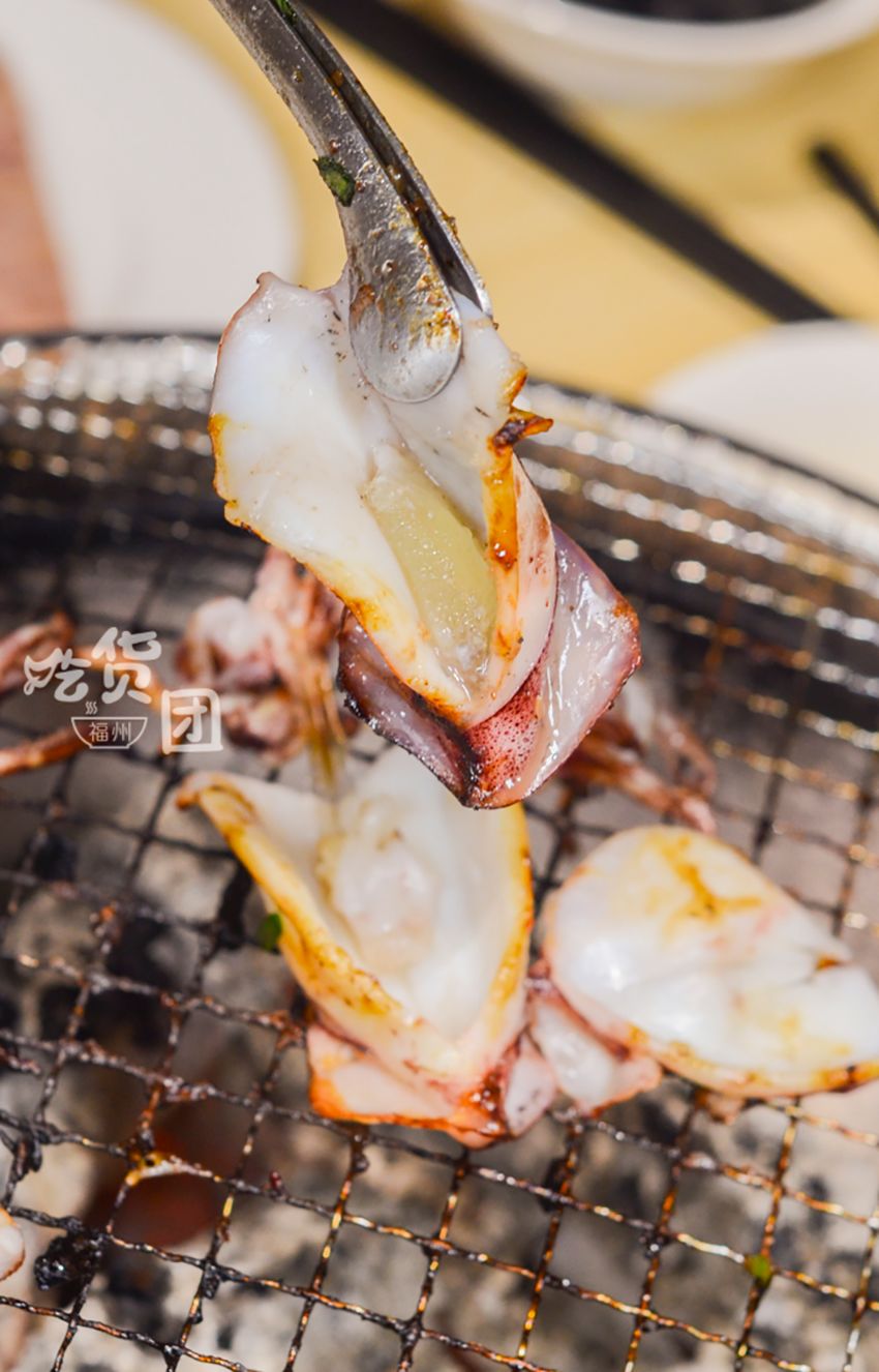 88元一个炭火烤肉自助,单人不限量烤肉自助