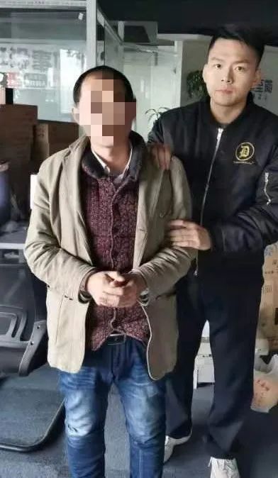 这里有一份月入1.8万的简单工作…