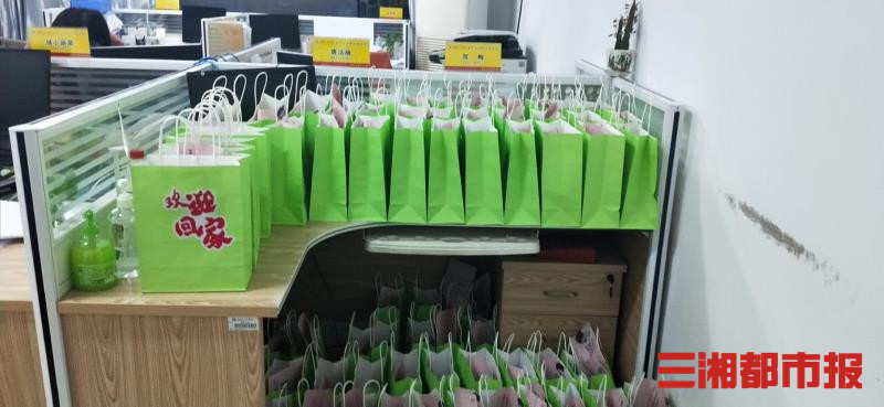 解压滚珠魔方恐龙蛋,解压魔方助眠