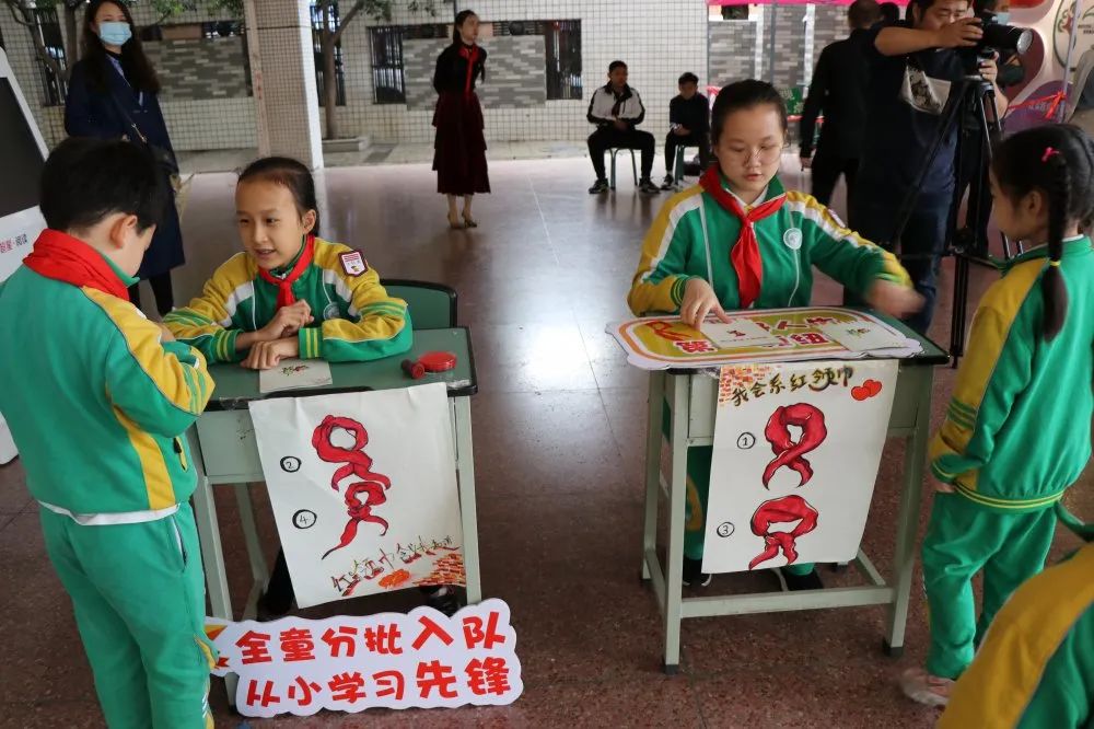 你好红领巾主题活动,你好红领巾主题一年级