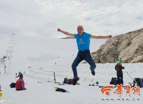 69岁老大爷穷游30国,69岁老汉穷游三十国