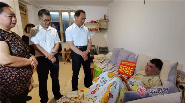 昆明工会医疗互助报销比例,工会困难职工医疗救助报销比例