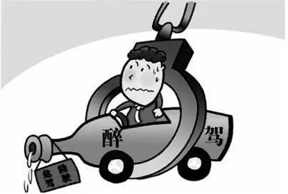 员工、亲戚齐上阵三人上演醉驾“顶包戏码”