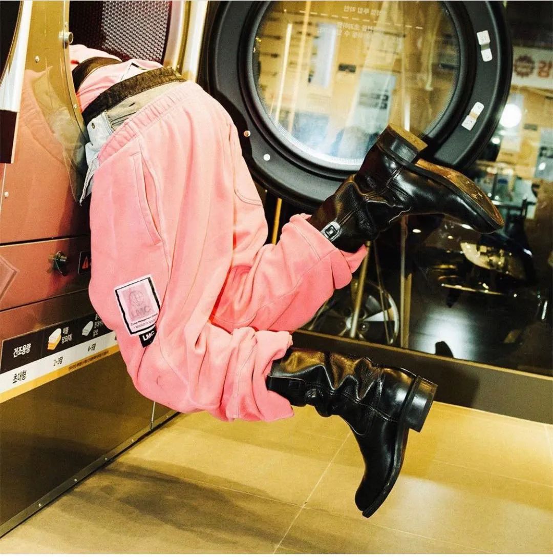 被刷屏的网红女孩,被霸屏的女孩