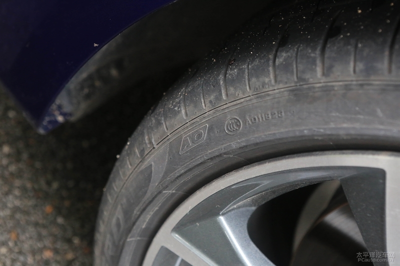 一鸣惊人鉴定,奥迪a4l45tfsi臻选动感型第一视角