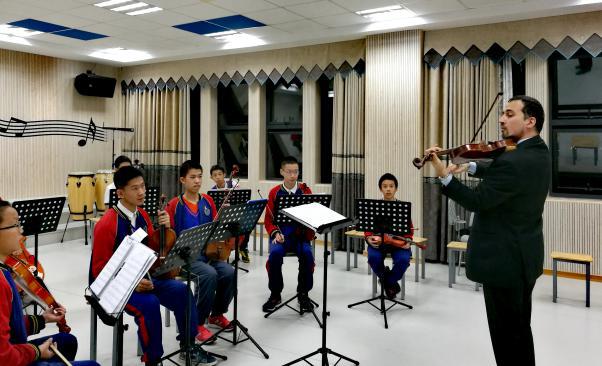 在学校骑自行车是什么体验,在学校骑摩托车是种什么样的体验