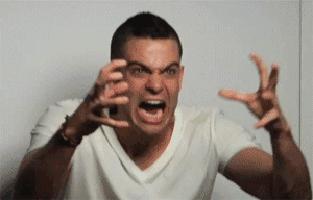 2亿细菌藏身菜板，99%抗菌的变态菜板，不发霉，磨刀磨蒜样样能行