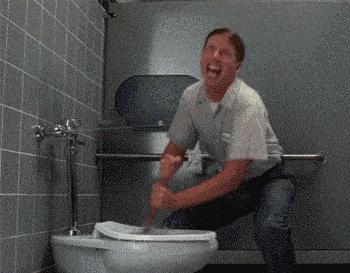 马桶又黄又脏用什么办法清洗干净,马桶又脏又臭教你一招轻松解决